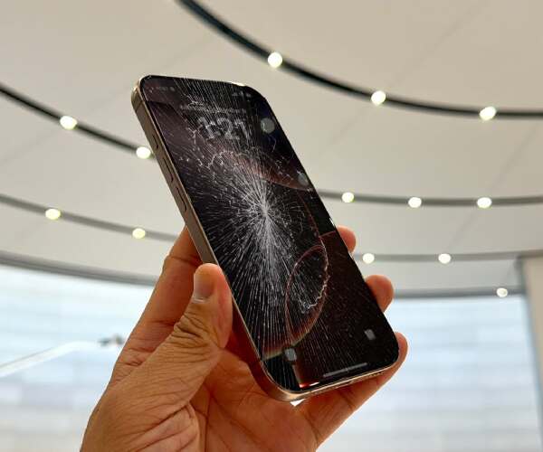 Cell Phone Broken Screen Repair